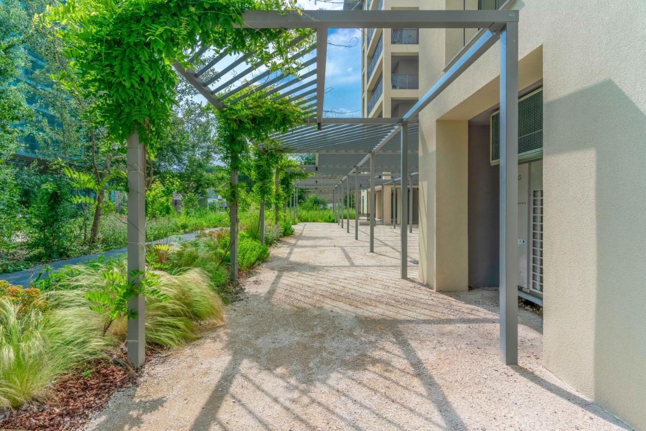 Modern With Terrace & Garage By Ndp Rent Apartment Milan Exterior photo
